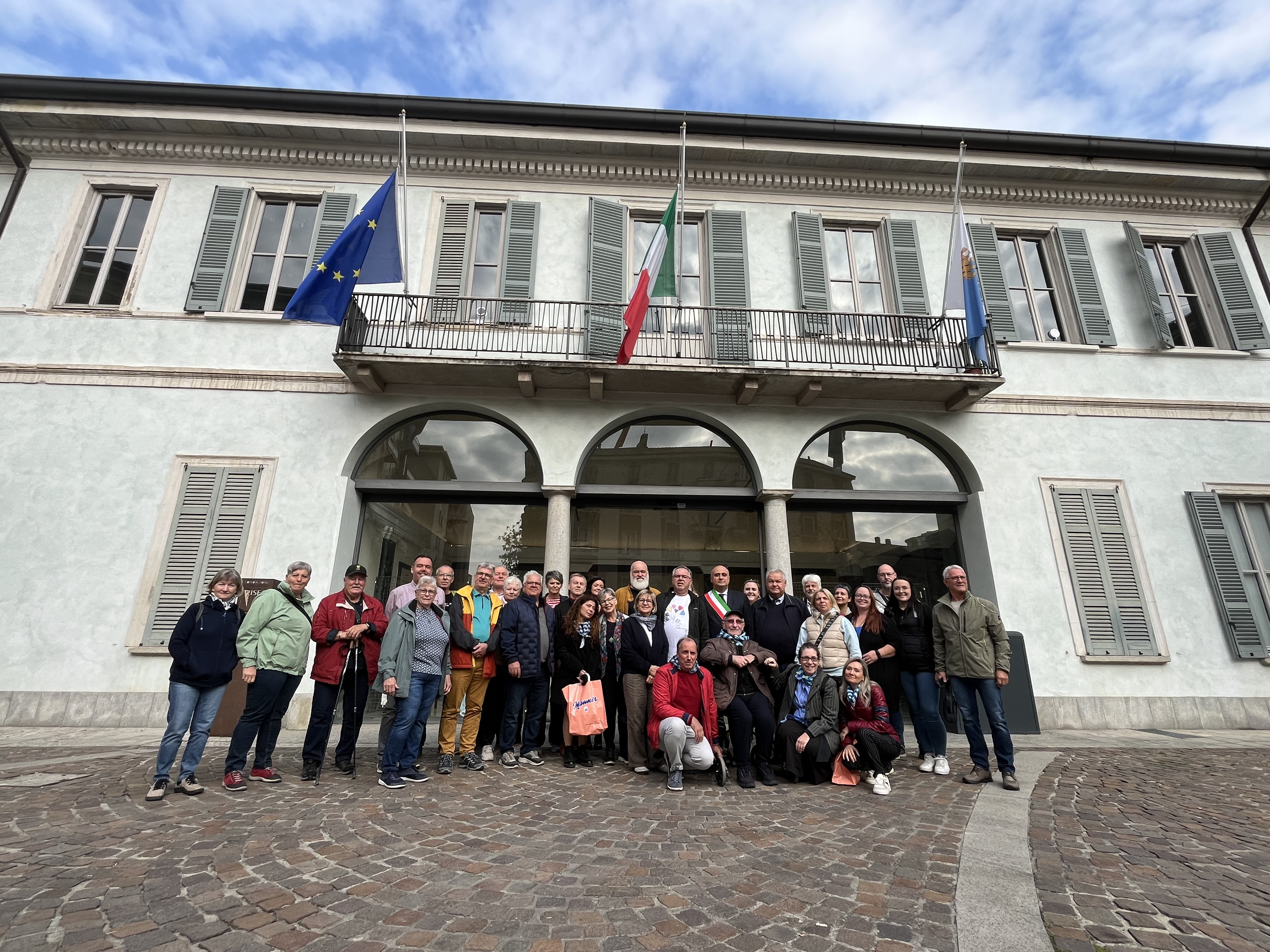 immagine di galleria 'Visita della delegazione di Langenstein'