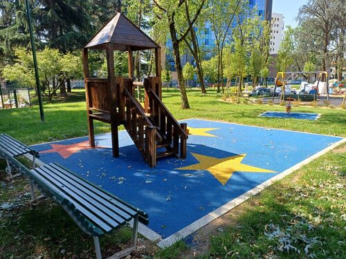 immagine di galleria 'Riqualificazione del giardino Bazzega-Corridoni Padovani'