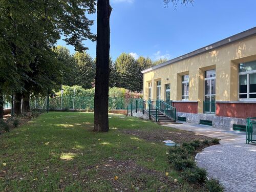 immagine di galleria 'Casa dei Bambini Montessori: centro polifunzionale per la famiglia'