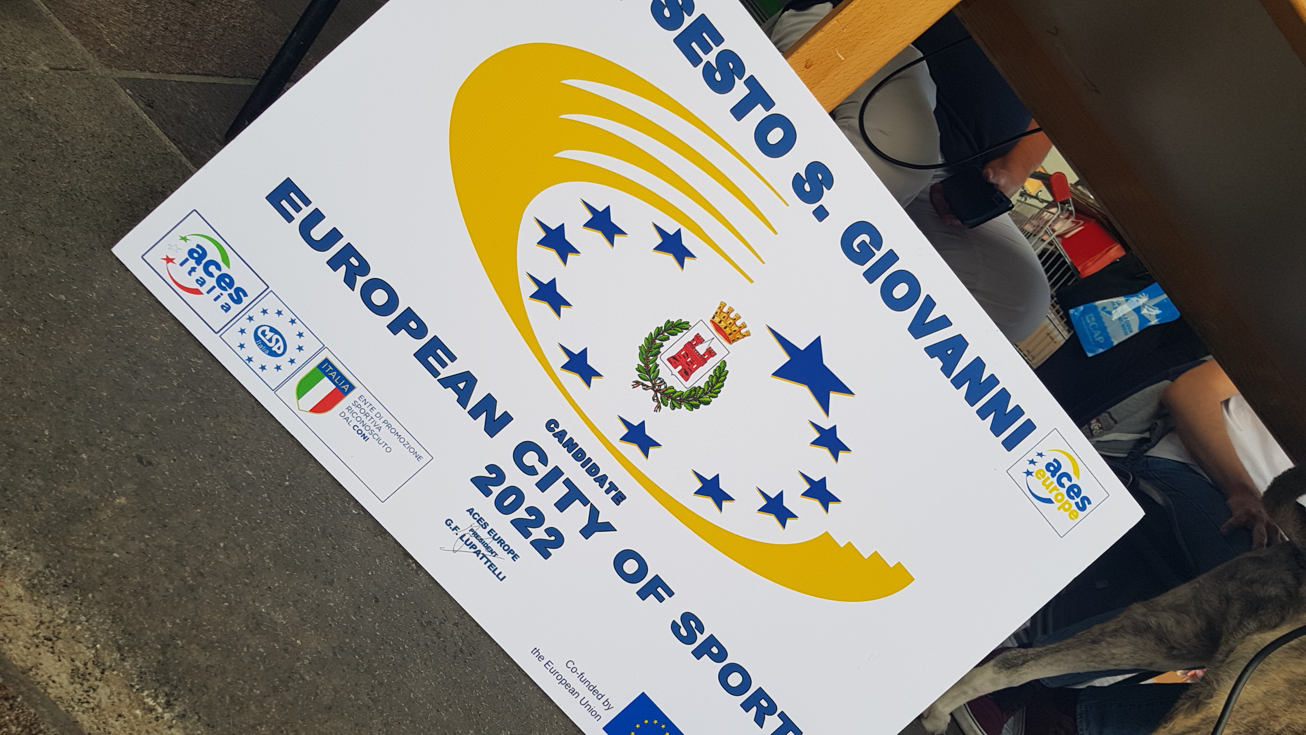 La targa di candidatura