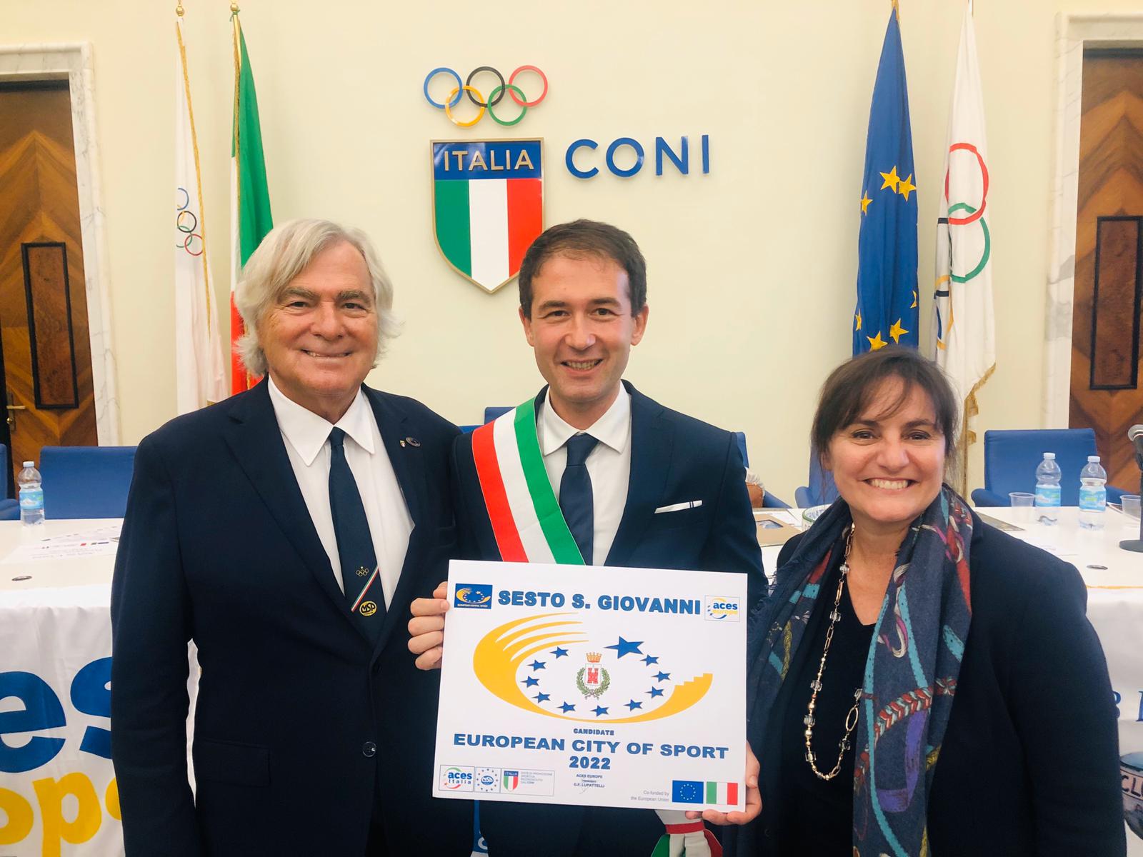 2019 -consegna targa di candidatura a Citt&agrave; Europea dello Sport 2022